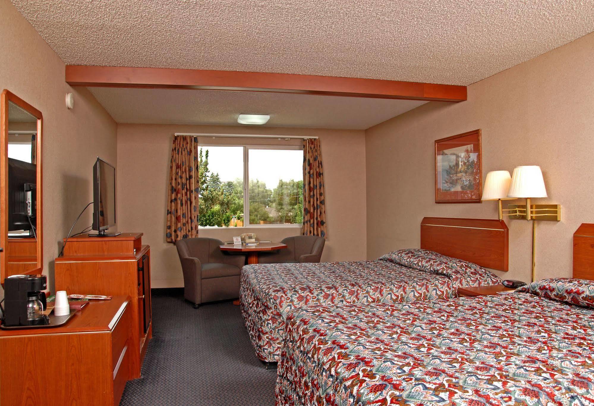 Redmond Inn Экстерьер фото